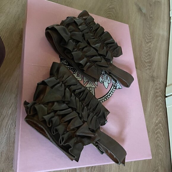 CROWN VINTAGE Brown Leather Ankle Booties with attachable ruffles, NEW, Size 8 - Picture 4 of 10